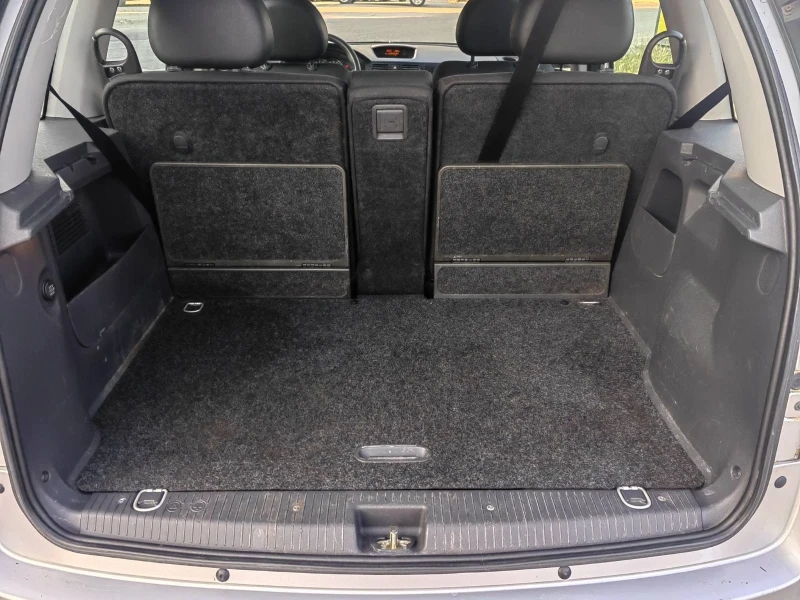 Opel Meriva 1.3DT 75k.s, снимка 14 - Автомобили и джипове - 50708178