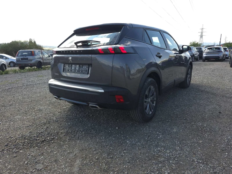 Peugeot 2008 1.2 Turbo Allure Автоматик| Навигация | Парктроник, снимка 8 - Автомобили и джипове - 51106113
