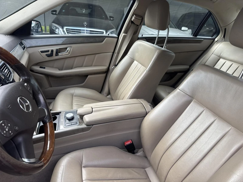Mercedes-Benz E 350 ELEGANCE LIZING, снимка 9 - Автомобили и джипове - 51945121
