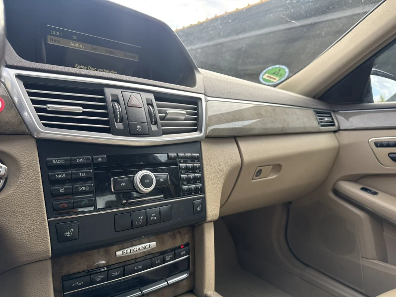 Mercedes-Benz E 350 ELEGANCE LIZING, снимка 11 - Автомобили и джипове - 51945121