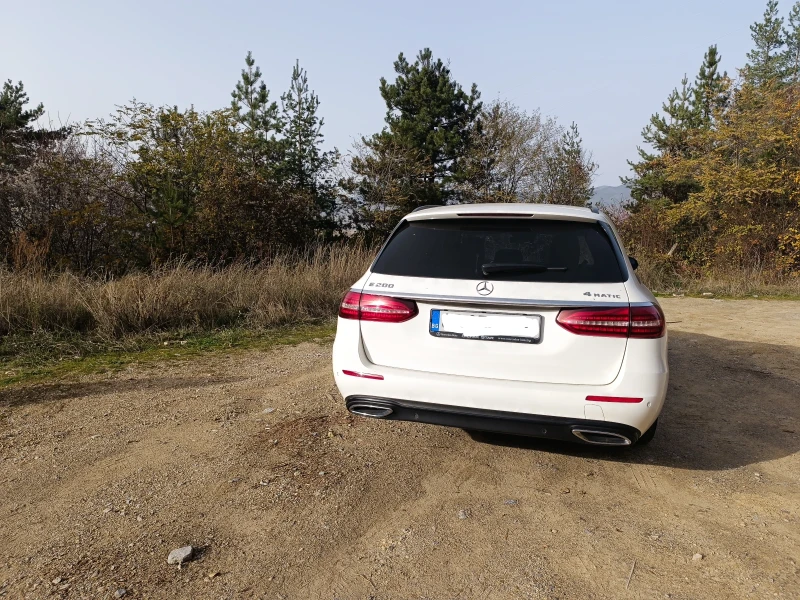 Mercedes-Benz E 200, снимка 6 - Автомобили и джипове - 52027057