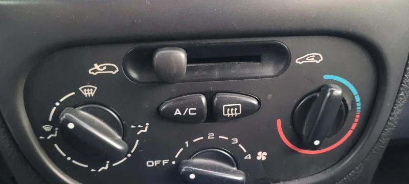 Peugeot 206, снимка 7 - Автомобили и джипове - 52133001