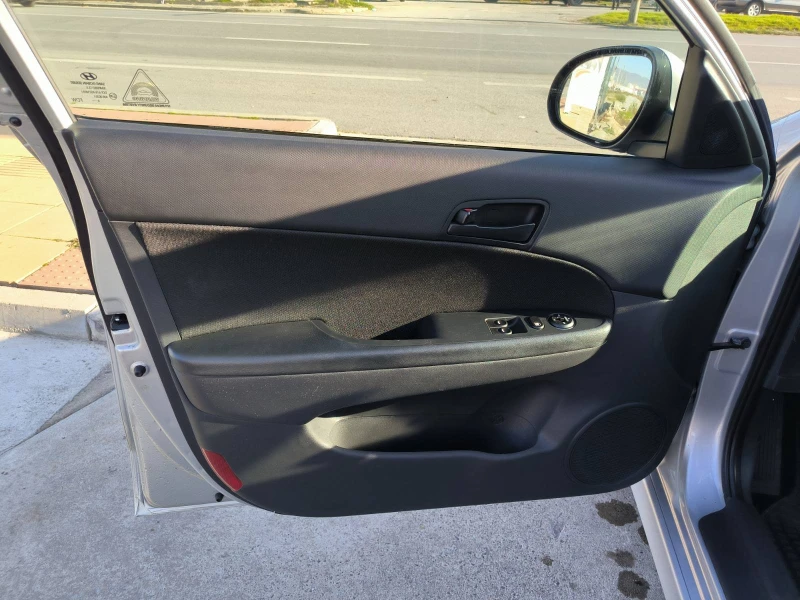 Hyundai I30 1.4i-Euro-5A, снимка 12 - Автомобили и джипове - 52846175