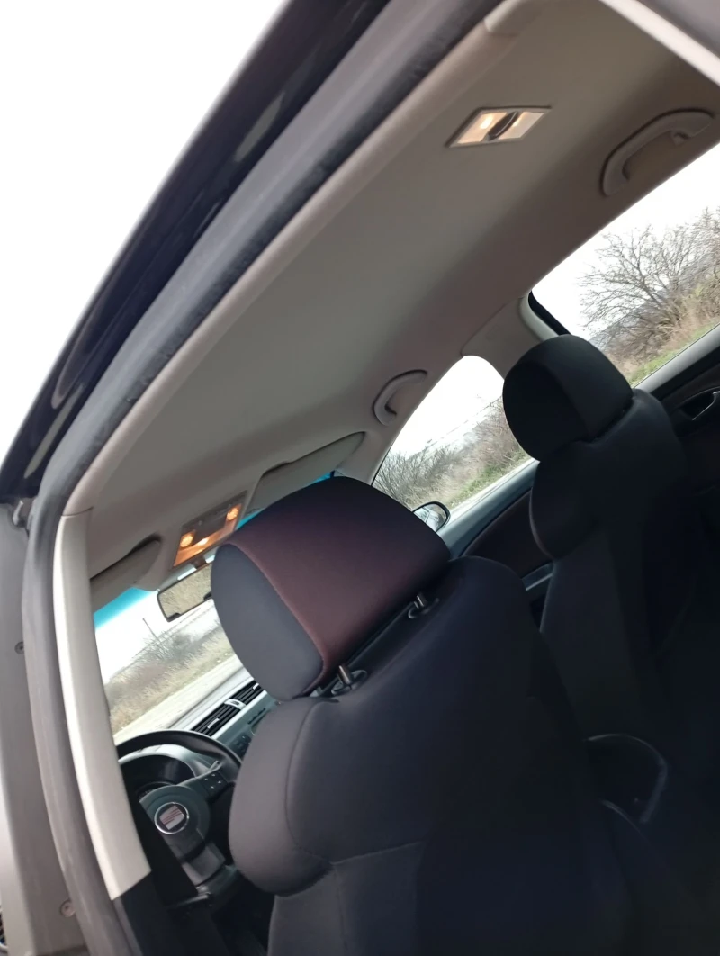 Seat Leon 2.0  FSI, снимка 13 - Автомобили и джипове - 53066452