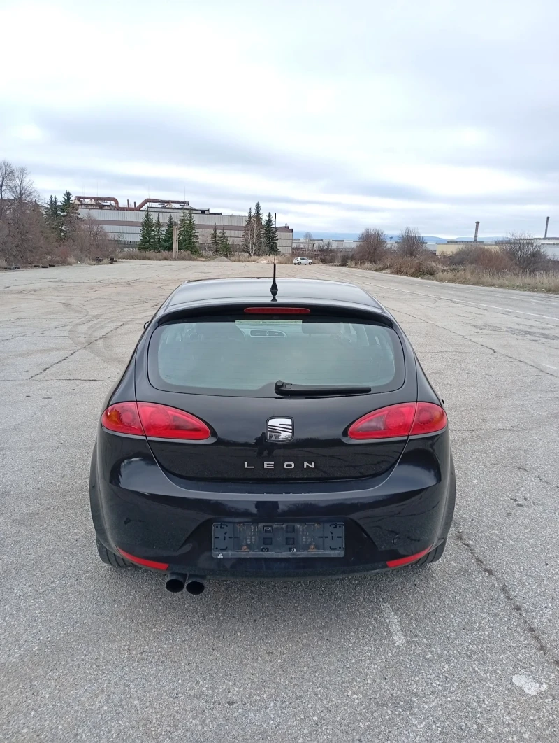 Seat Leon 2.0  FSI, снимка 5 - Автомобили и джипове - 53066452