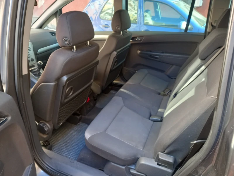 Opel Zafira, снимка 8 - Автомобили и джипове - 53106430