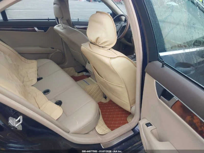 Mercedes-Benz C 250 1.8l Luxury/Sport, снимка 8 - Автомобили и джипове - 53577248
