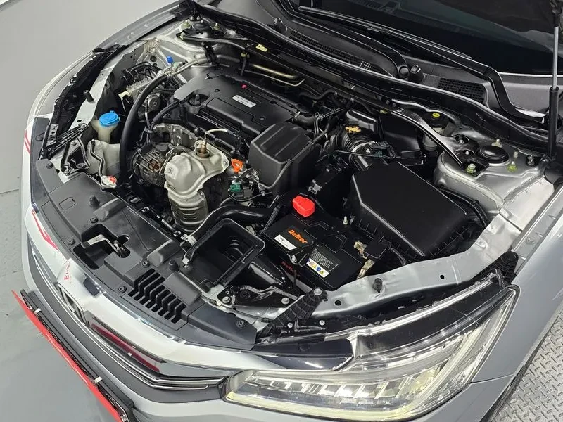 Honda Accord 2.4 9Th Generation, снимка 10 - Автомобили и джипове - 56021208