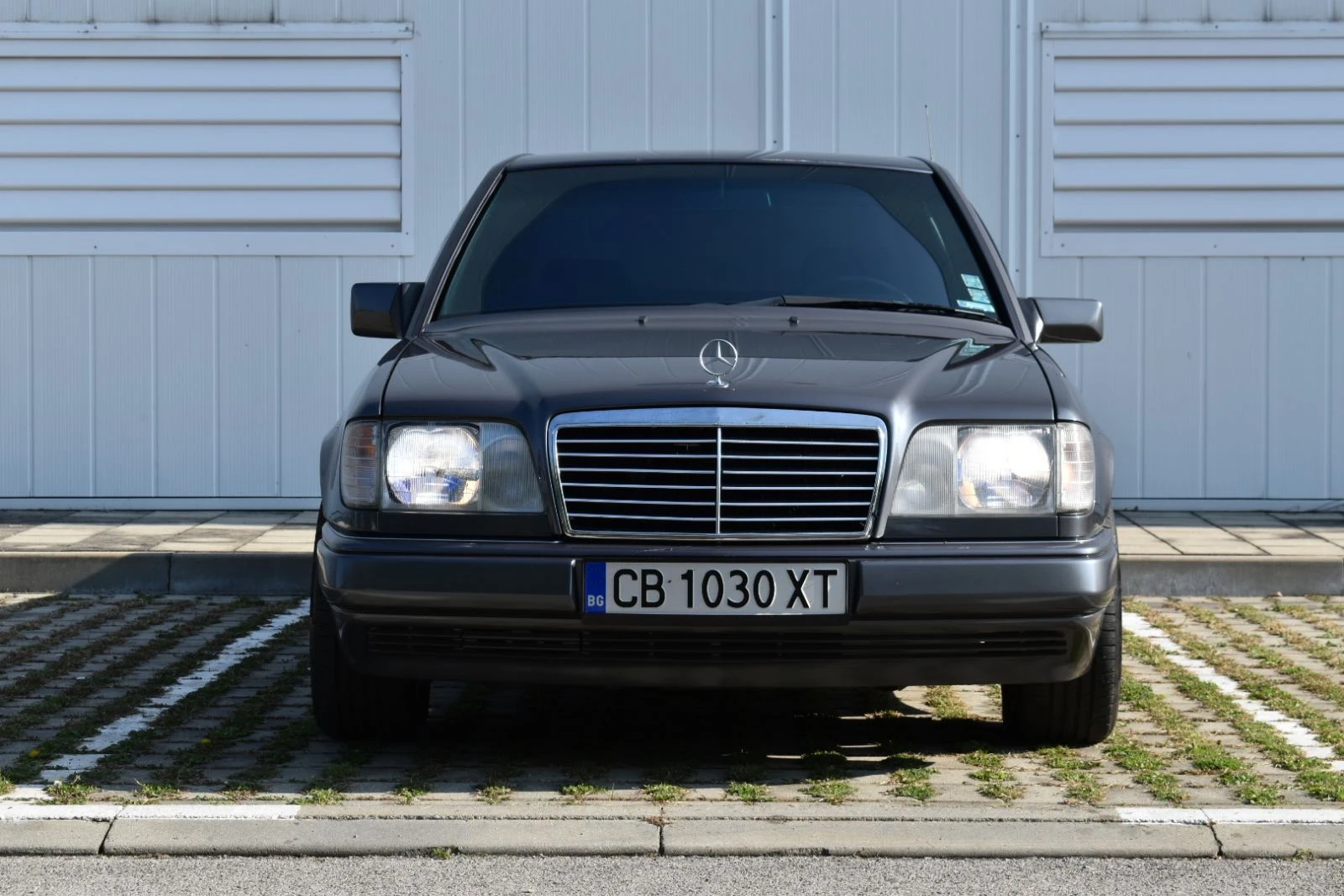 Mercedes-Benz E 220 ORIGINAL 100%!!!!, снимка 1