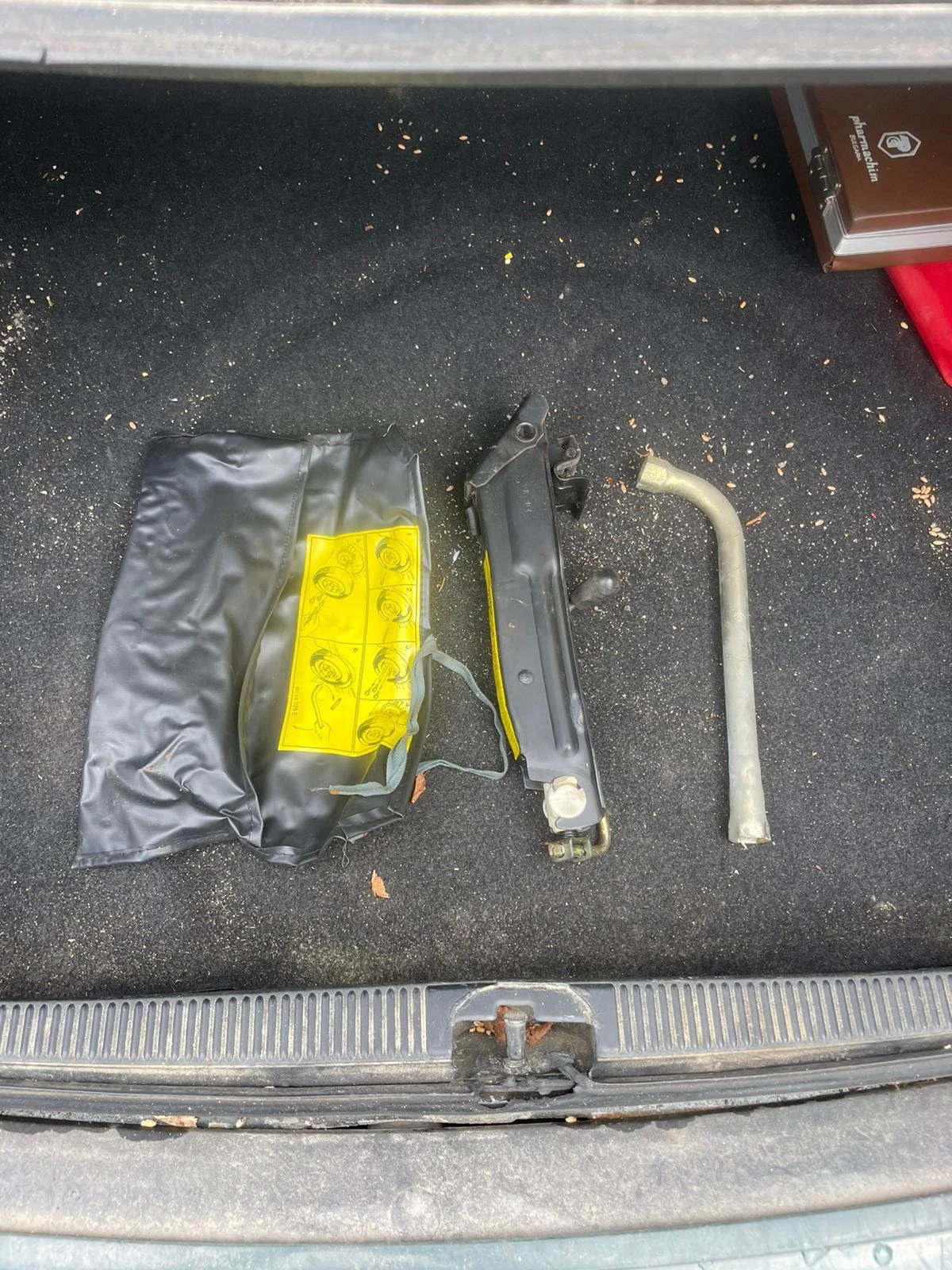 Audi 80 4 1.6i 101hp | Mobile.bg   13