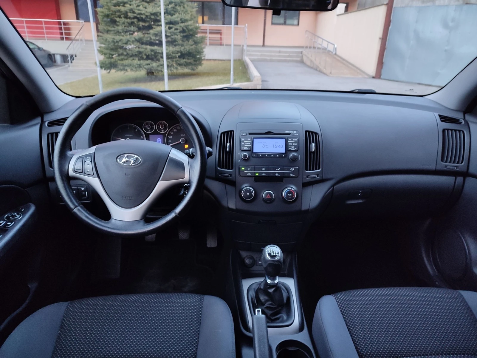 Hyundai I30 1.6crdi 90cv - изображение 7