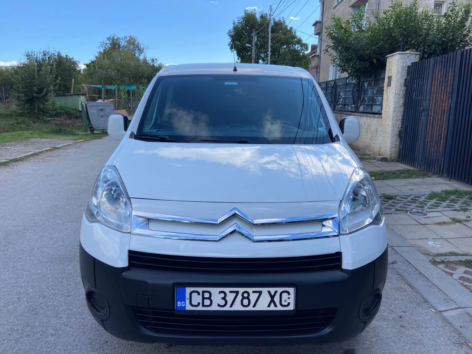 Citroen Berlingo 1.6 Бензин Газ 2+ 1МЕСТНА - изображение 2