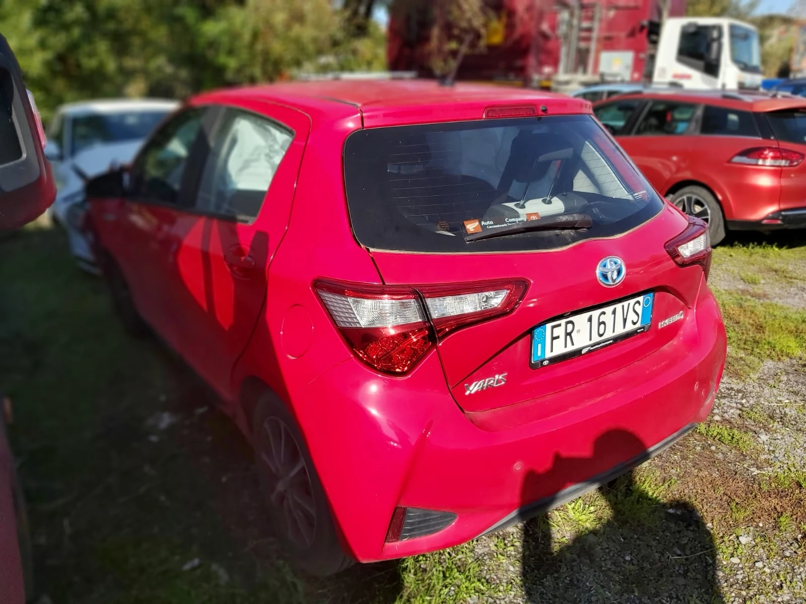 Toyota Yaris 1.5 HYBRID 40000км - изображение 5