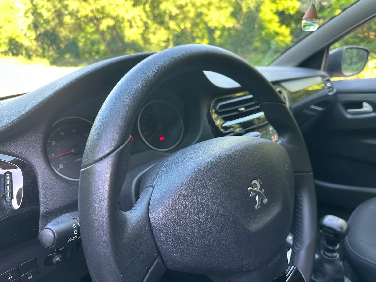 Peugeot 301 Euro6D - изображение 9