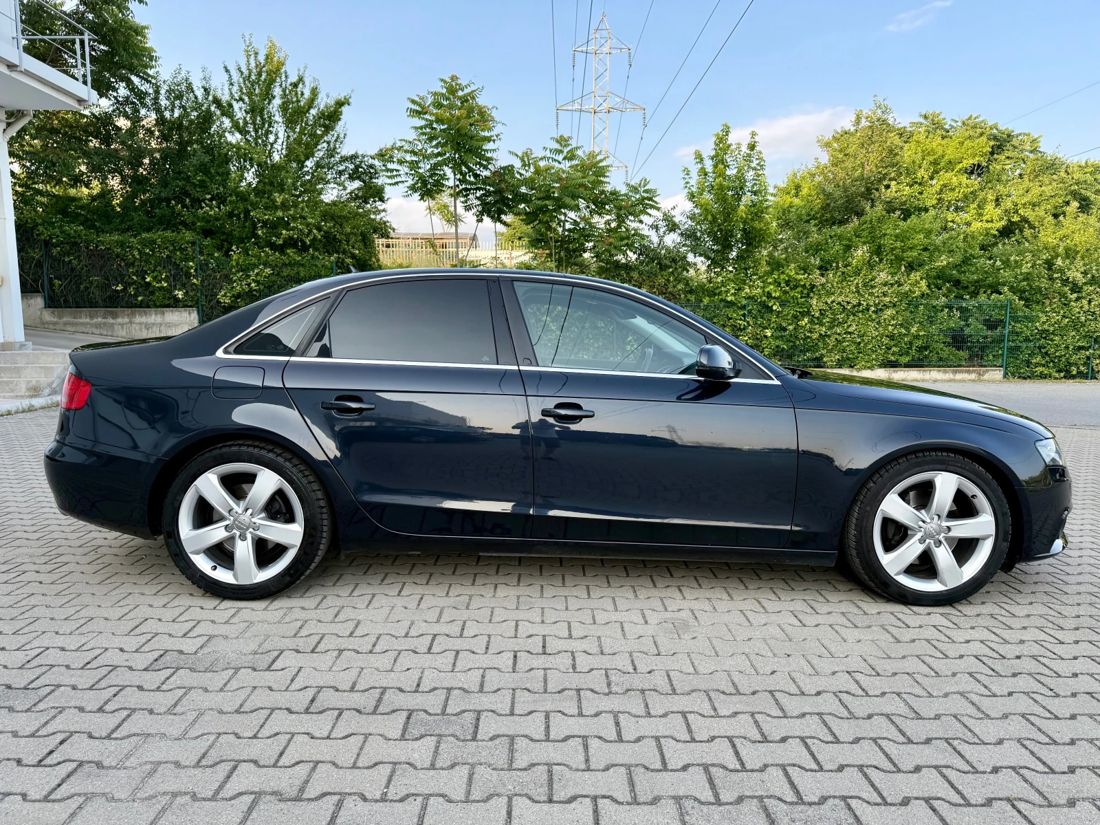 Audi A4  - изображение 6