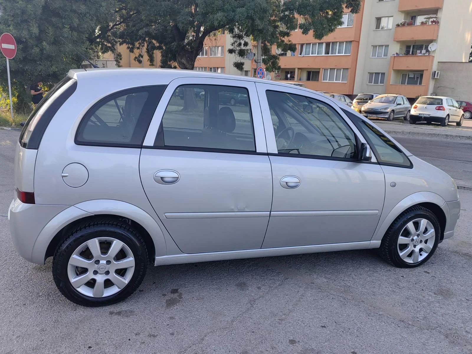 Opel Meriva 1.3DT 75k.s - изображение 2