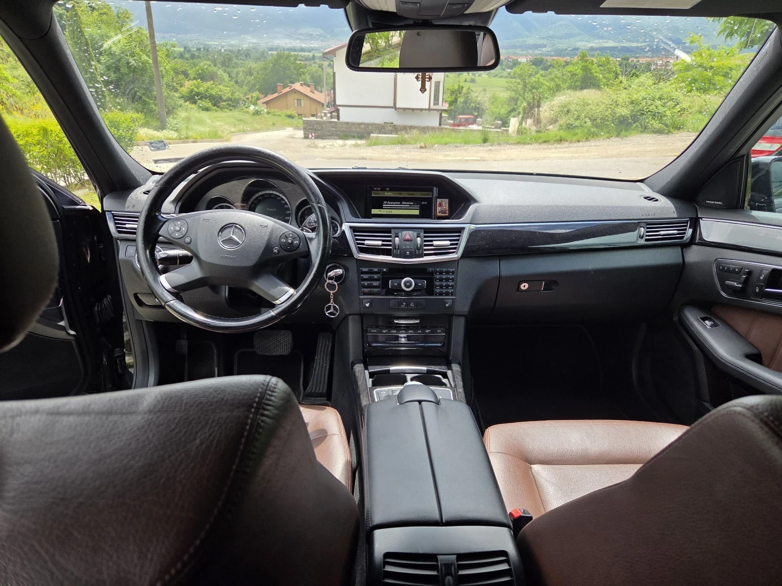 Mercedes-Benz E 350  - изображение 10