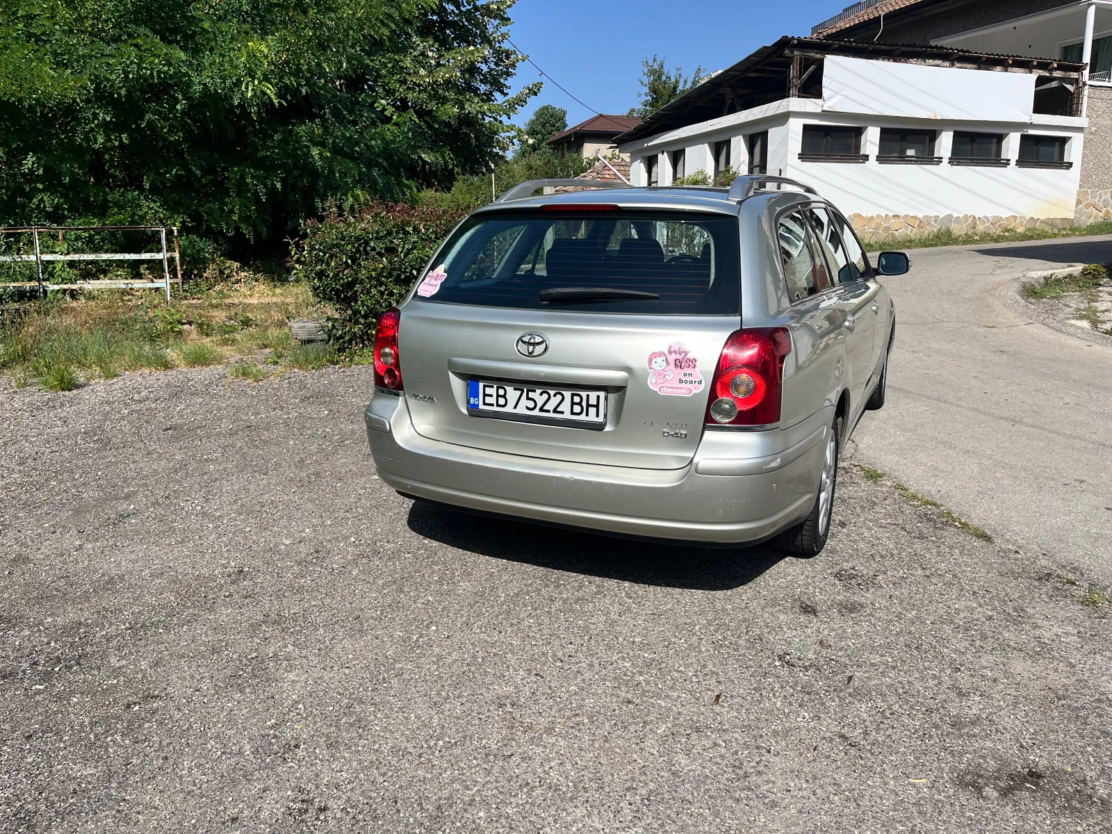 Toyota Avensis 2.0 D4D - изображение 3