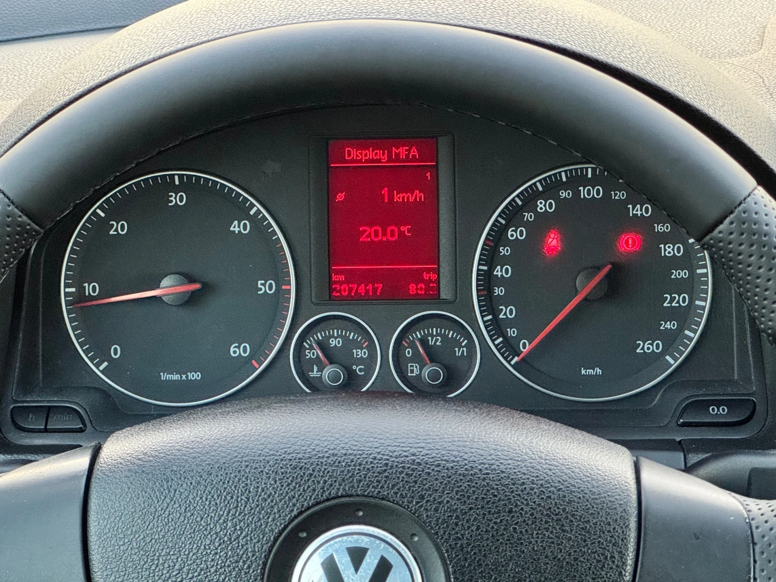 VW Golf 2.0TDI ИТАЛИЯ - изображение 9