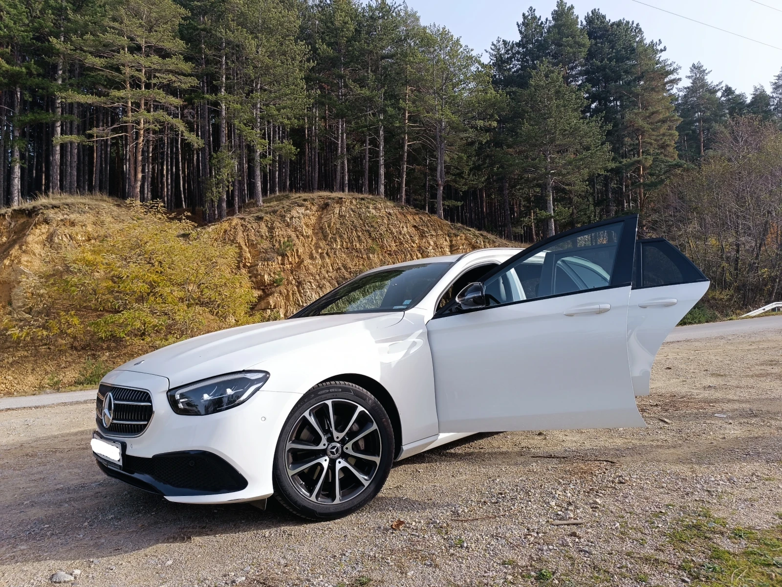 Mercedes-Benz E 200  - изображение 4