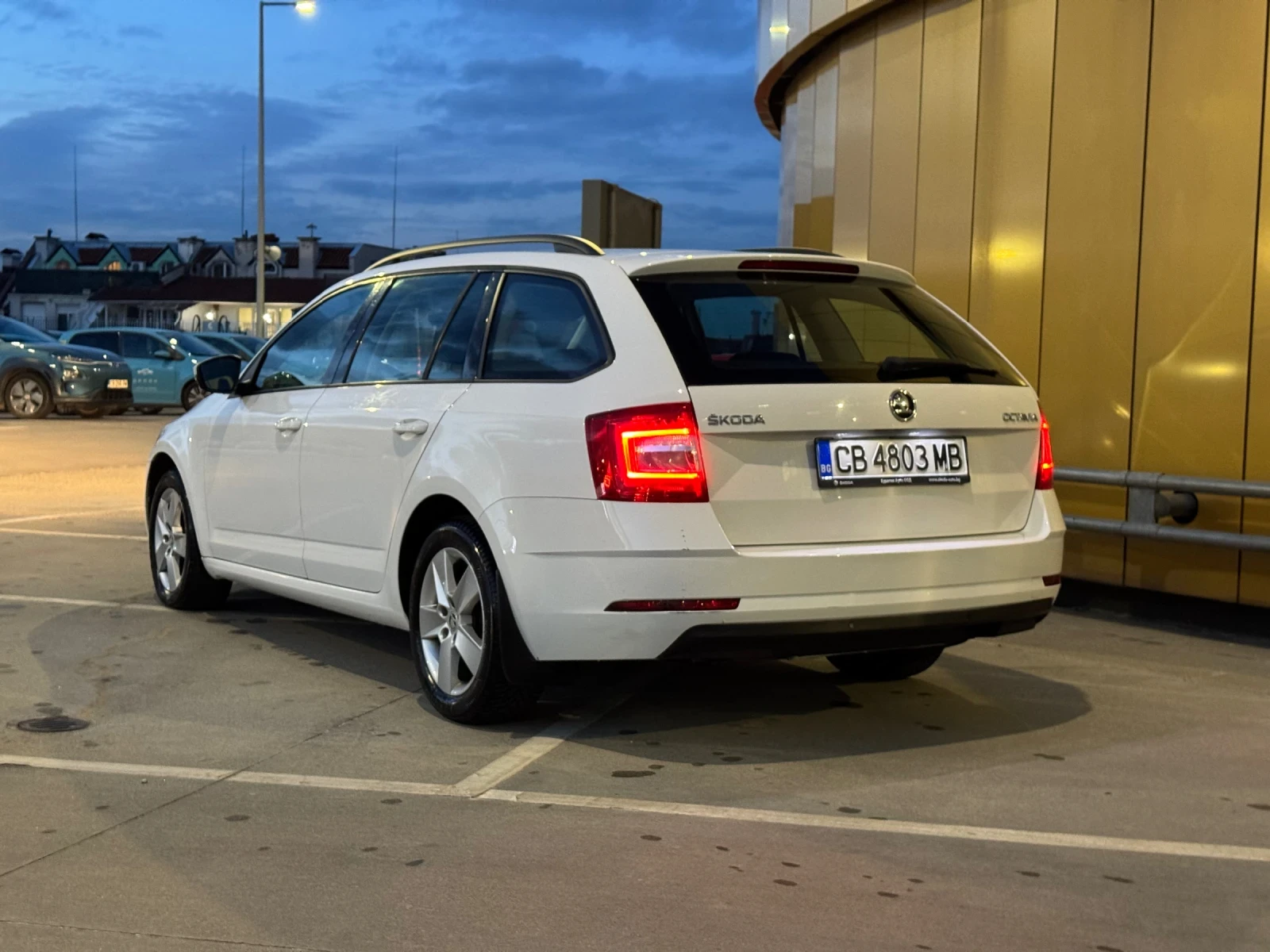 Skoda Octavia  - изображение 3