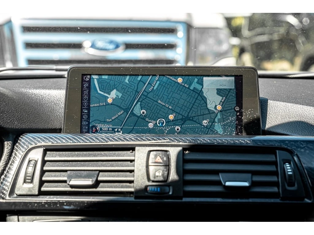 BMW 335 * 4dr Sdn 335i xDrive AWD * CARFAX * ���� �� �� | Mobile.bg � ����������� 13