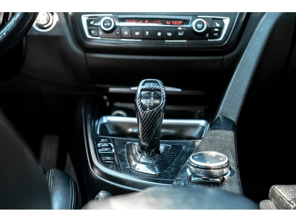 BMW 335 * 4dr Sdn 335i xDrive AWD * CARFAX * ���� �� �� | Mobile.bg � ����������� 11