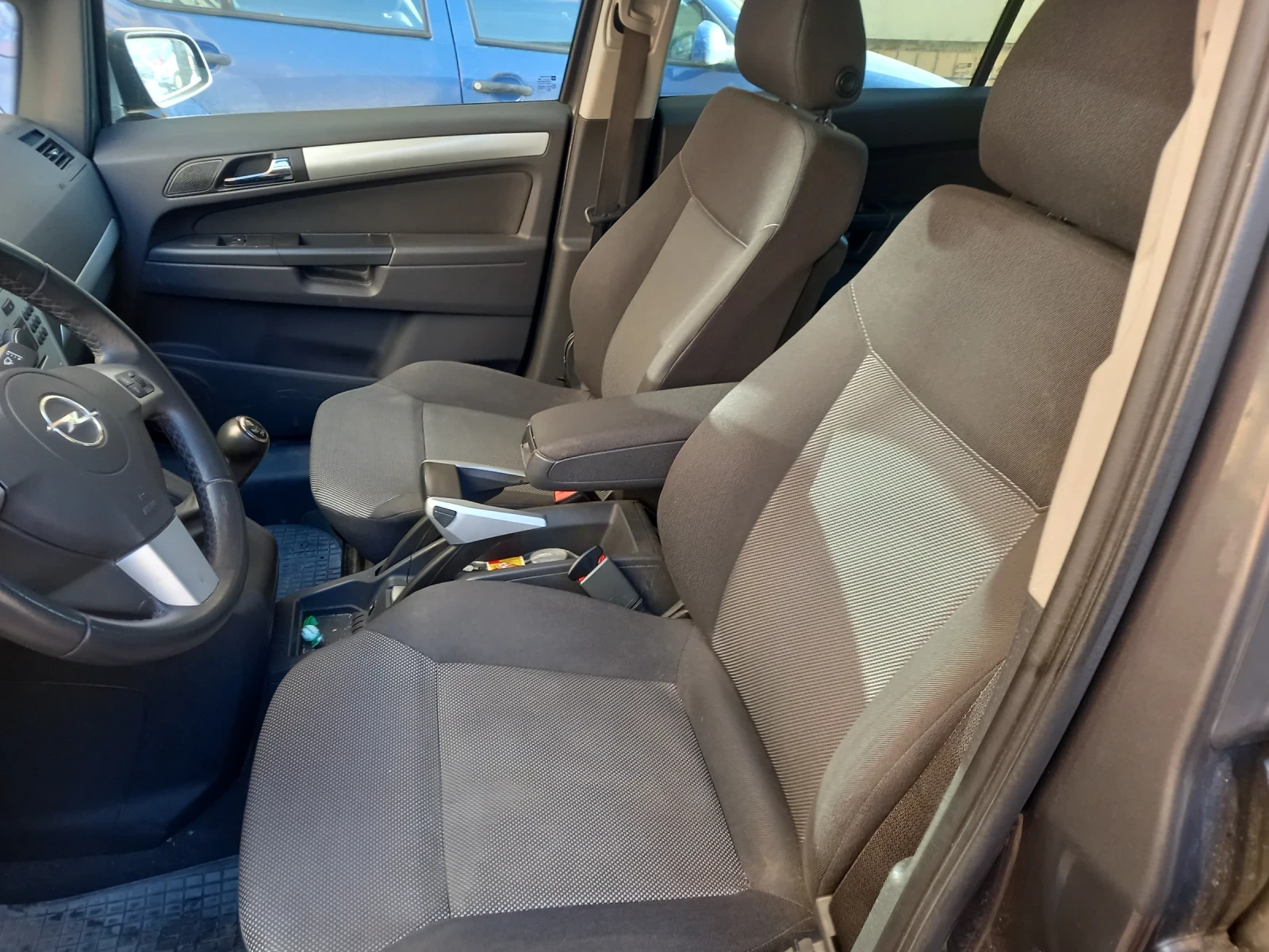 Opel Zafira  - изображение 7