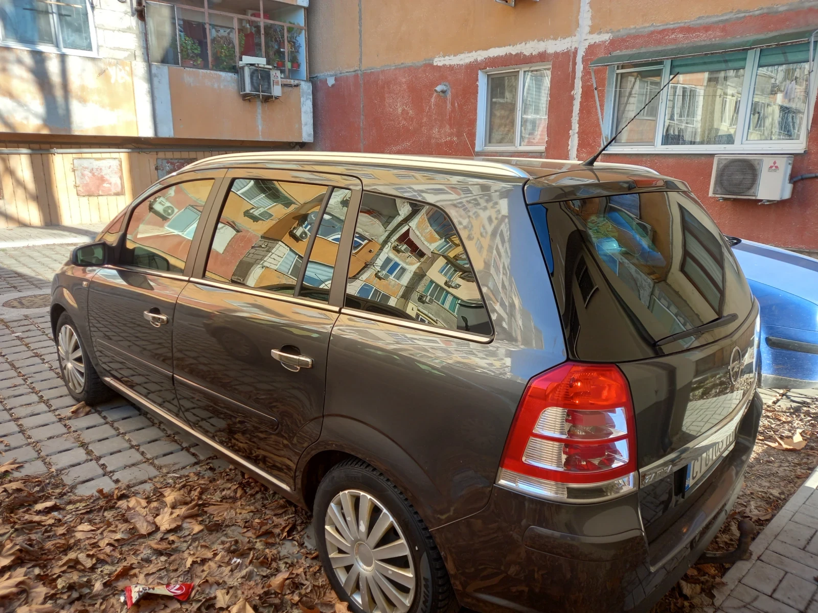 Opel Zafira  - изображение 5