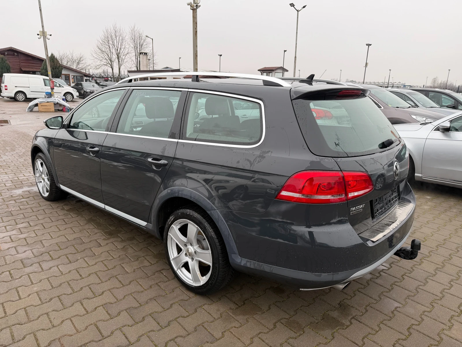 VW Alltrack PASSAT 2.0TDI 4MOTION AVTOMAT/NAVI EURO 5 - изображение 8