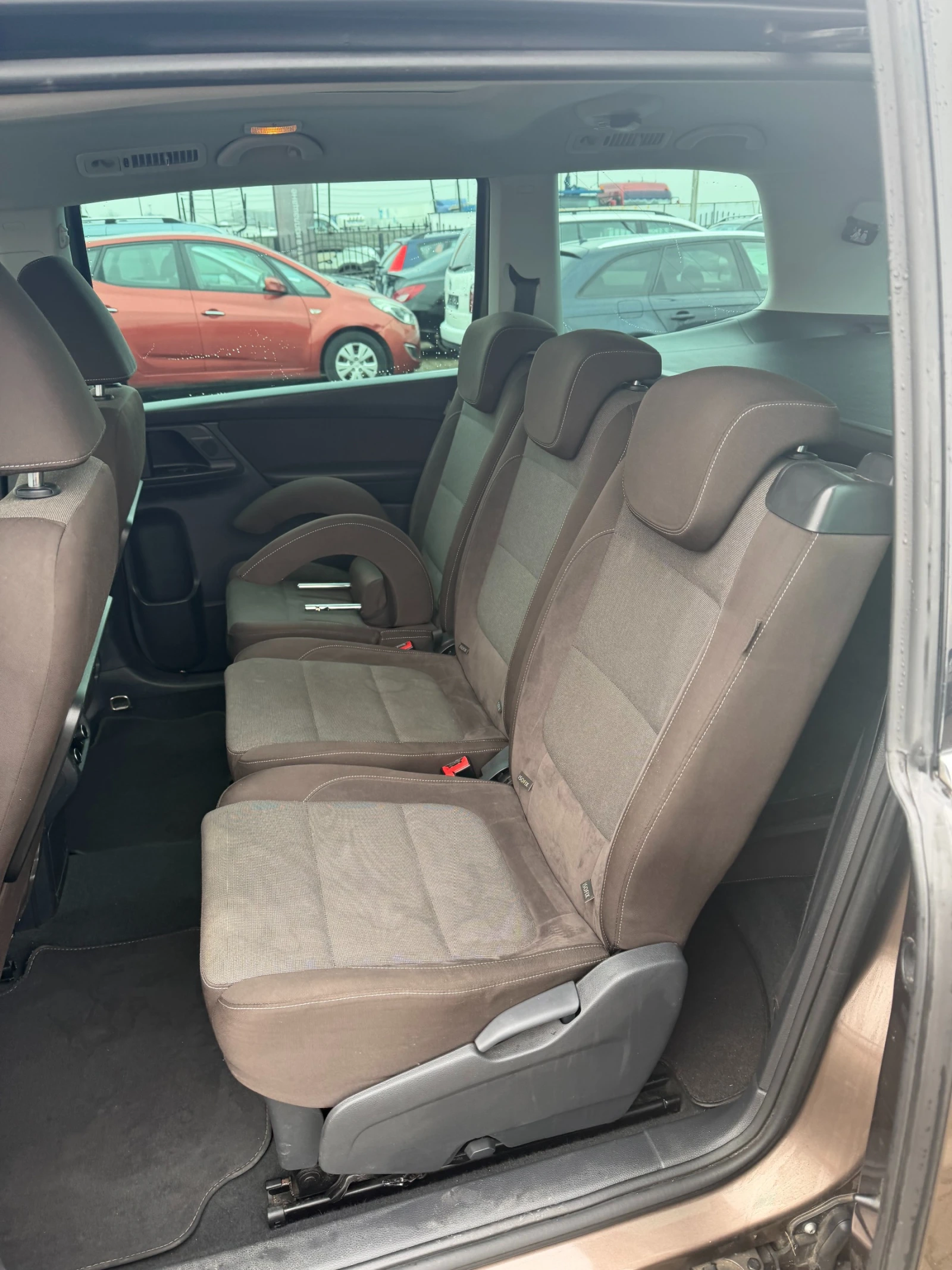 VW Sharan 2.0TDI NAVI/PANORAMA 6+ 1 EURO 5 | Mobile.bg � ����������� 11