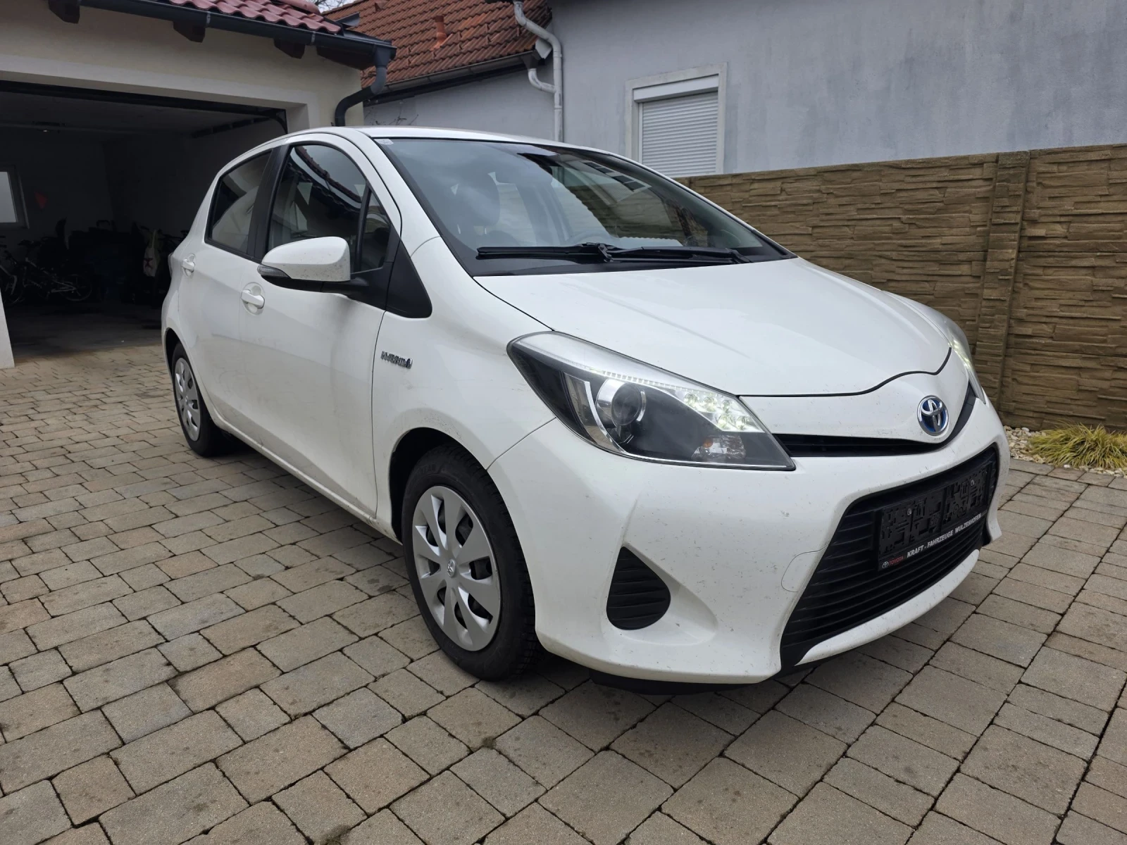 Toyota Yaris Fecelift �-������� � Toyota ��������� ������  | Mobile.bg � ����������� 1