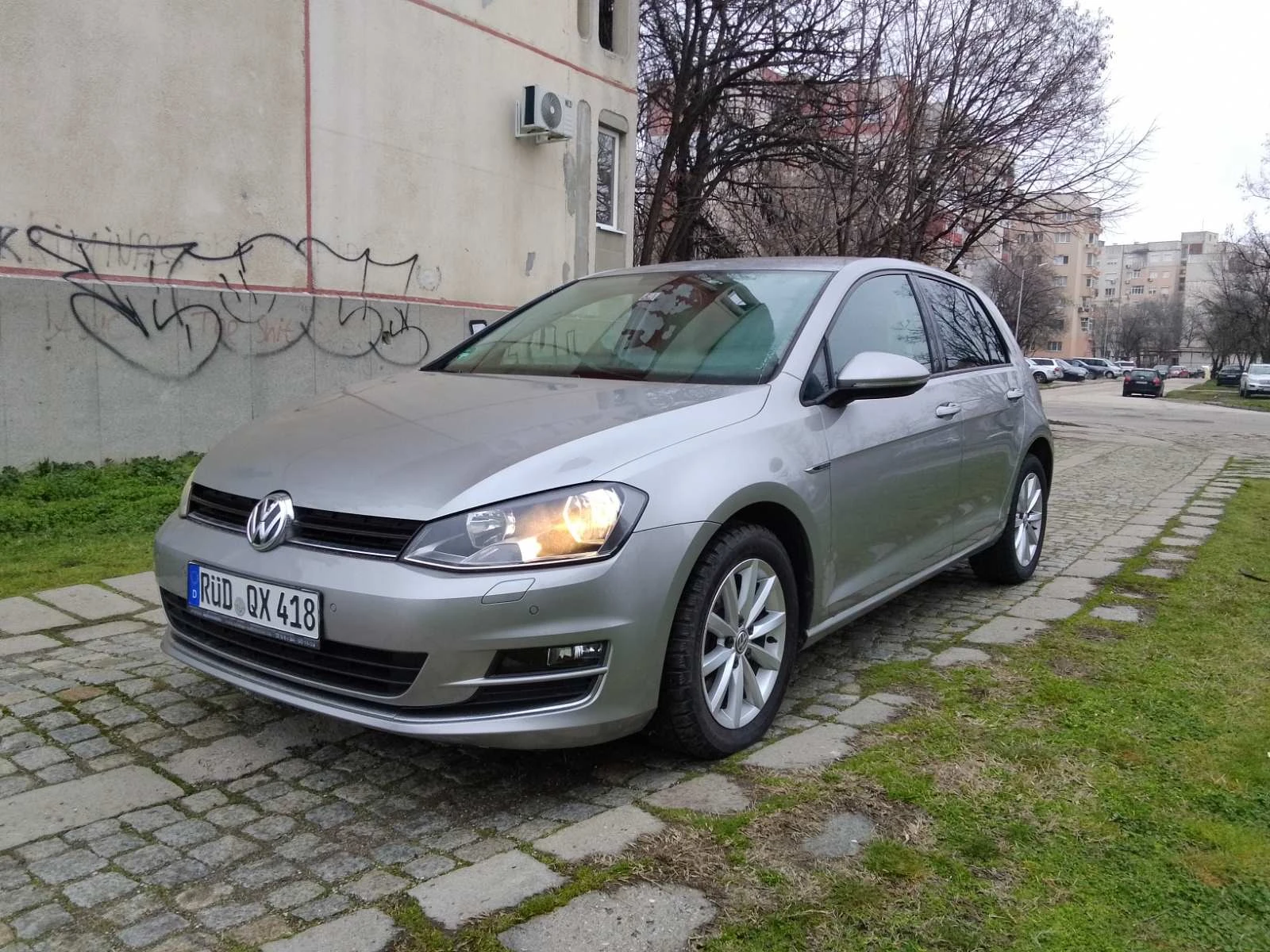 VW Golf 1.6TDI Автоматик 100хил км