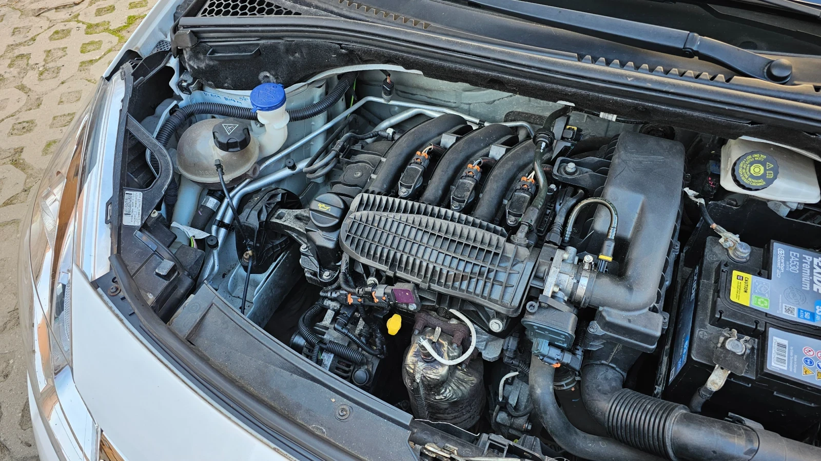 Citroen C3, снимка 10 - Автомобили и джипове - 53756537