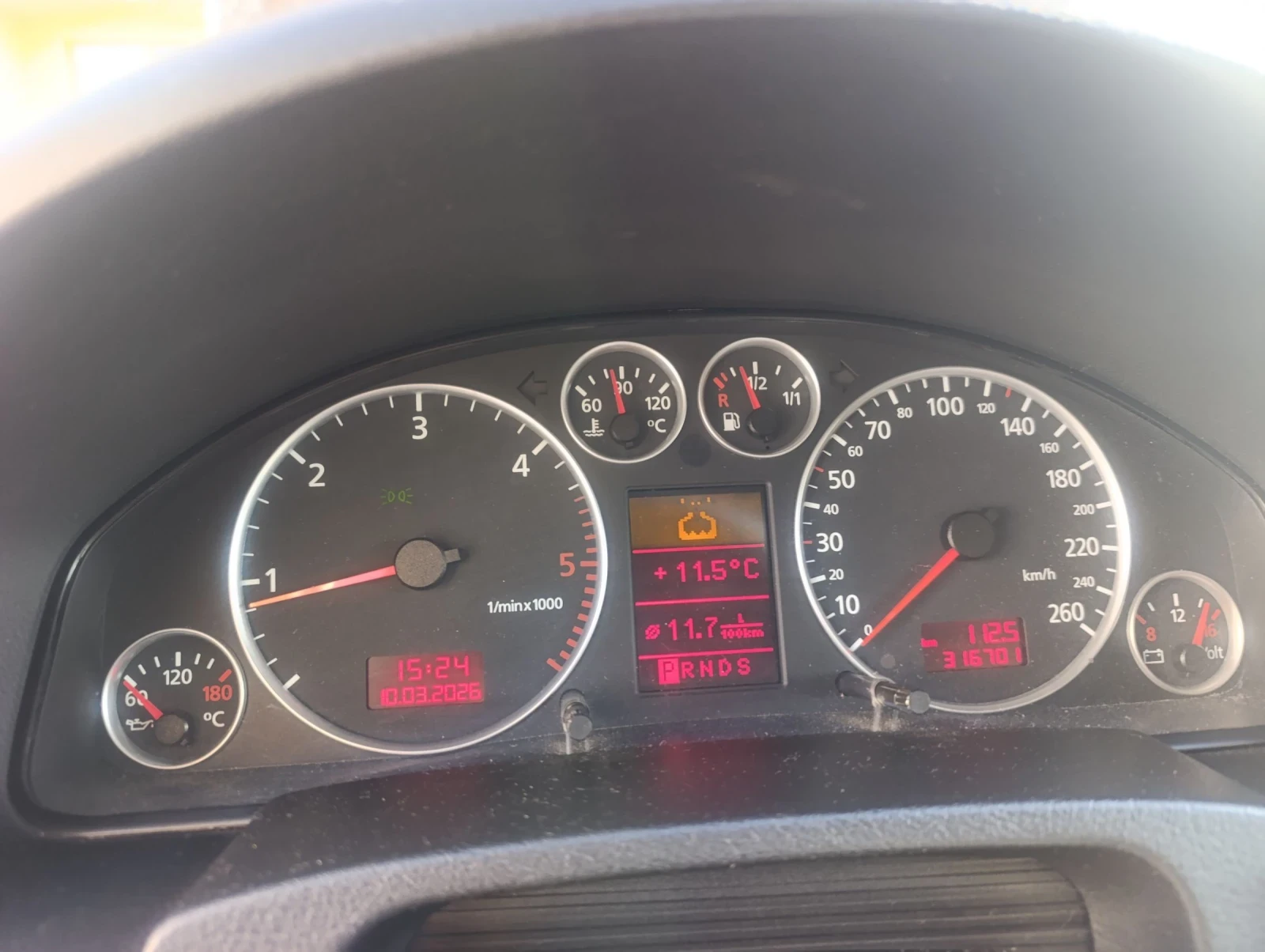 Audi A6 Allroad 2500, снимка 9 - Автомобили и джипове - 53784377