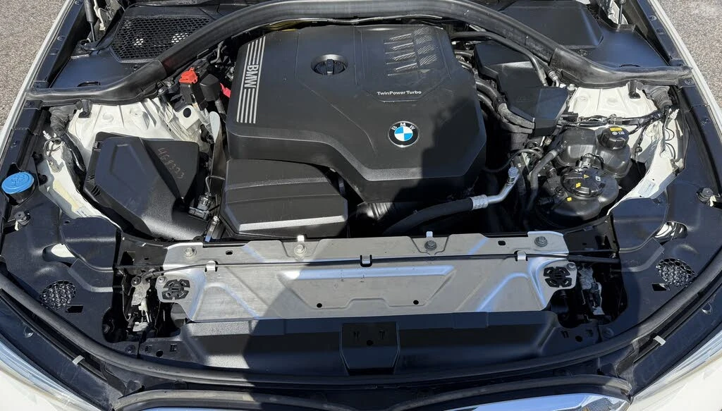 BMW 330 xDrive* АвтоКредит(ЦЕНА ДО БГ), снимка 14 - Автомобили и джипове - 53806175