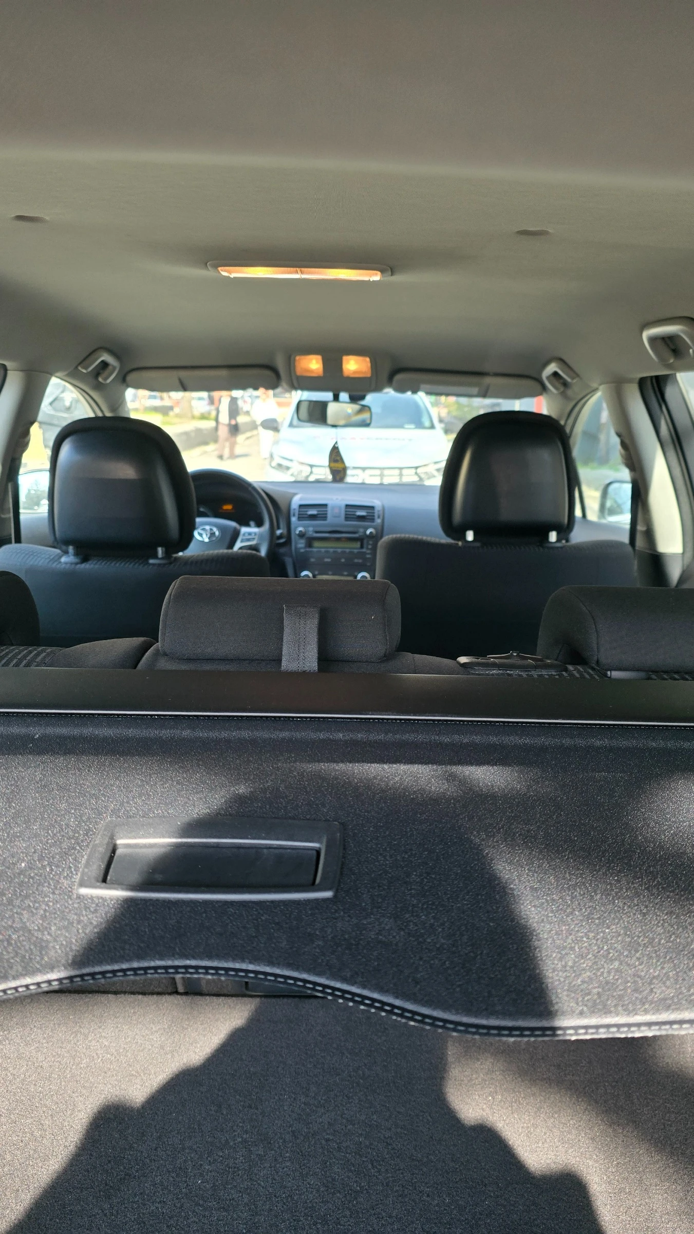 Toyota Avensis, снимка 7 - Автомобили и джипове - 53877520