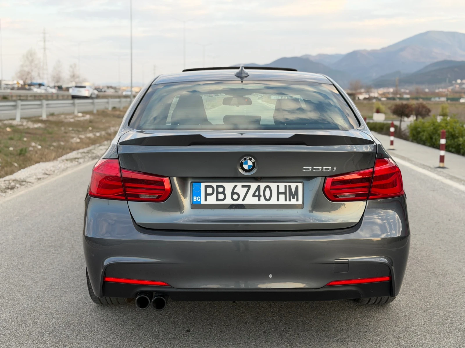 BMW 330, снимка 4 - Автомобили и джипове - 53878552