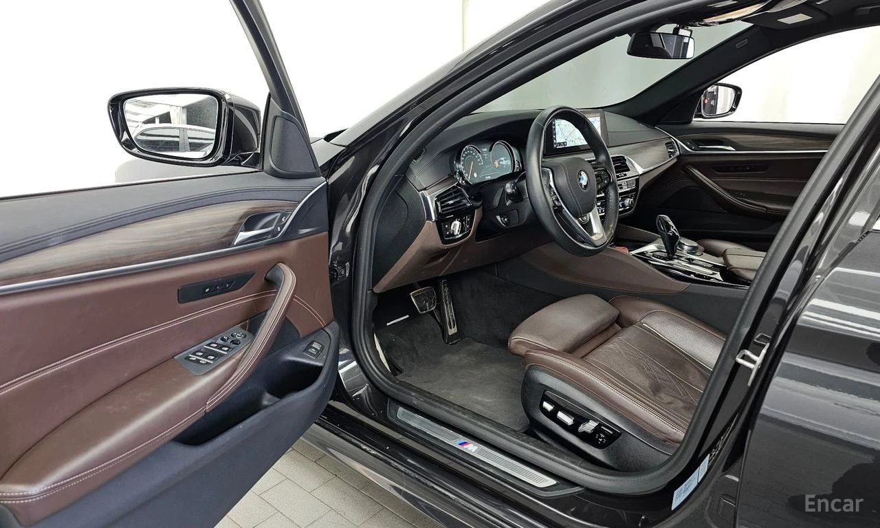 BMW 530 I* XDRIVE* M-SPORT* HEAD-UP* 360CAMERA* SUNROOF*  | Mobile.bg � ����������� 5