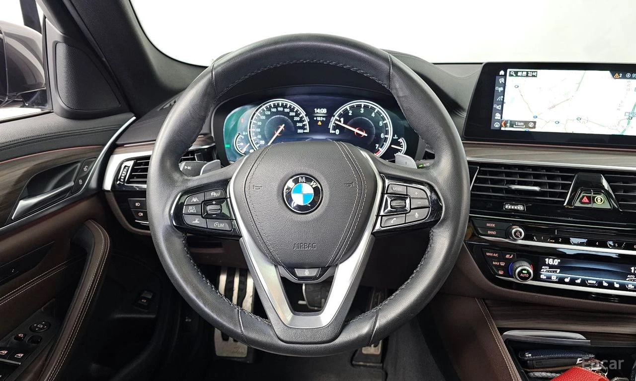 BMW 530 I* XDRIVE* M-SPORT* HEAD-UP* 360CAMERA* SUNROOF*  | Mobile.bg � ����������� 7