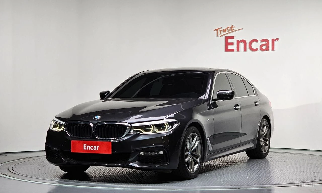 BMW 530 I* XDRIVE* M-SPORT* HEAD-UP* 360CAMERA* SUNROOF* 