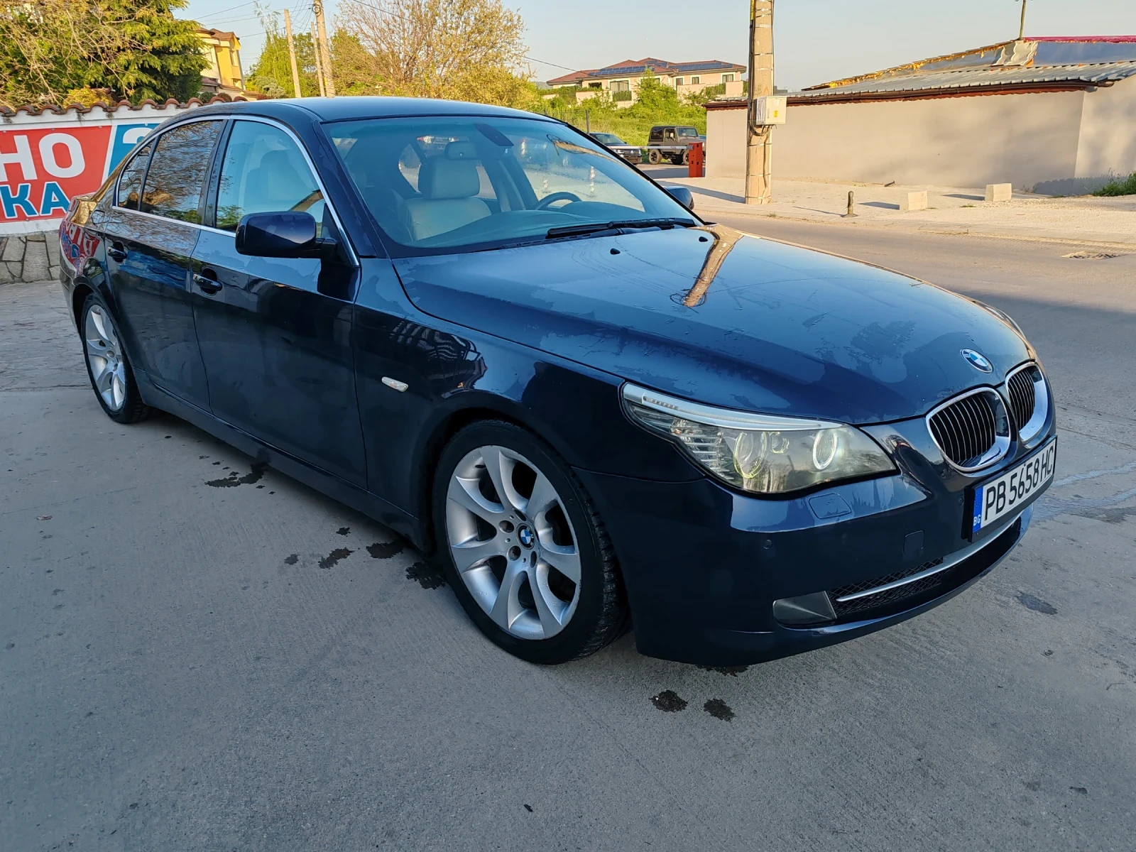 BMW 530