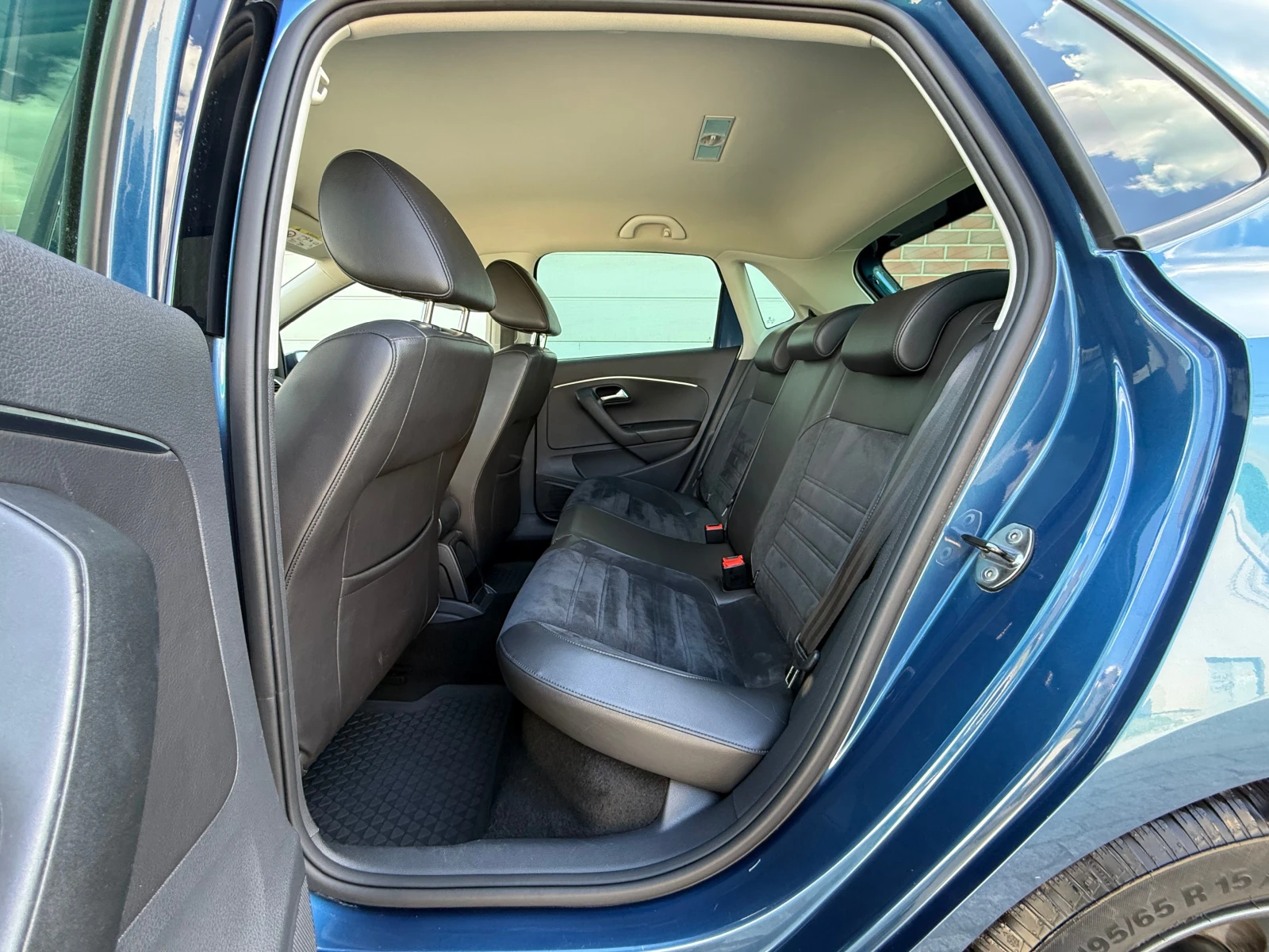 VW Polo 1.4TDI-AVTOMAT-ШВЕЙЦАРИЯ, снимка 15 - Автомобили и джипове - 54428773