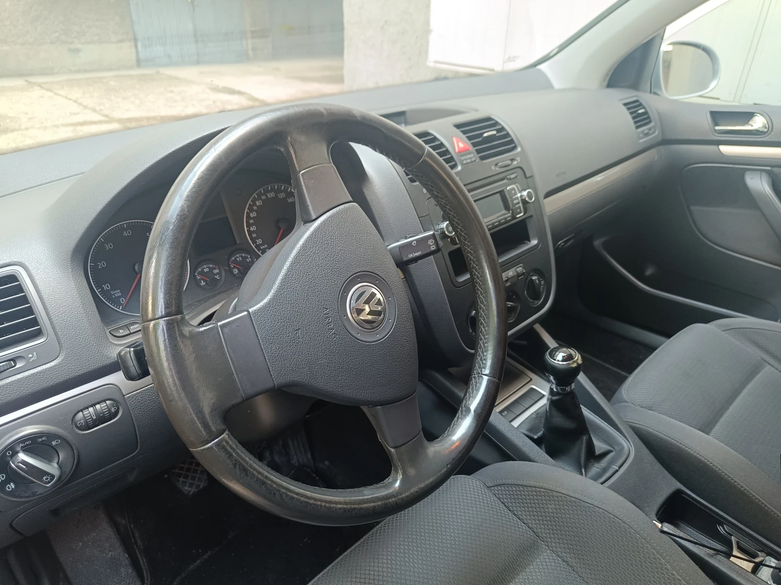 VW Golf, снимка 8 - Автомобили и джипове - 54729523