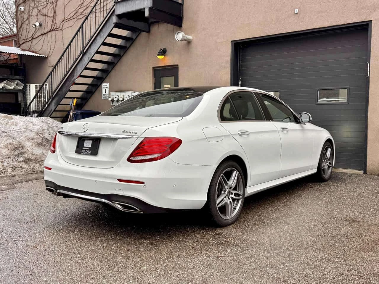 Mercedes-Benz CLE * * LOW KMS* GOOD SERVICE HISTORY* CLEAN CARFAX* *, снимка 8 - Автомобили и джипове - 54785323