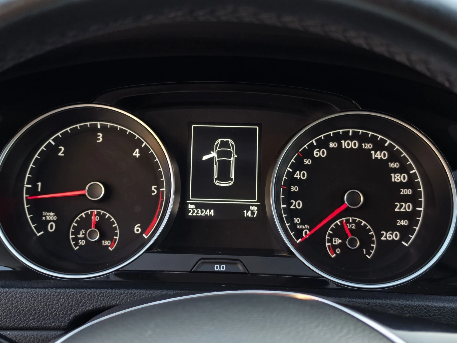 VW Golf 1.6 TDI FULL LED HIGHLINE, снимка 12 - Автомобили и джипове - 55093388