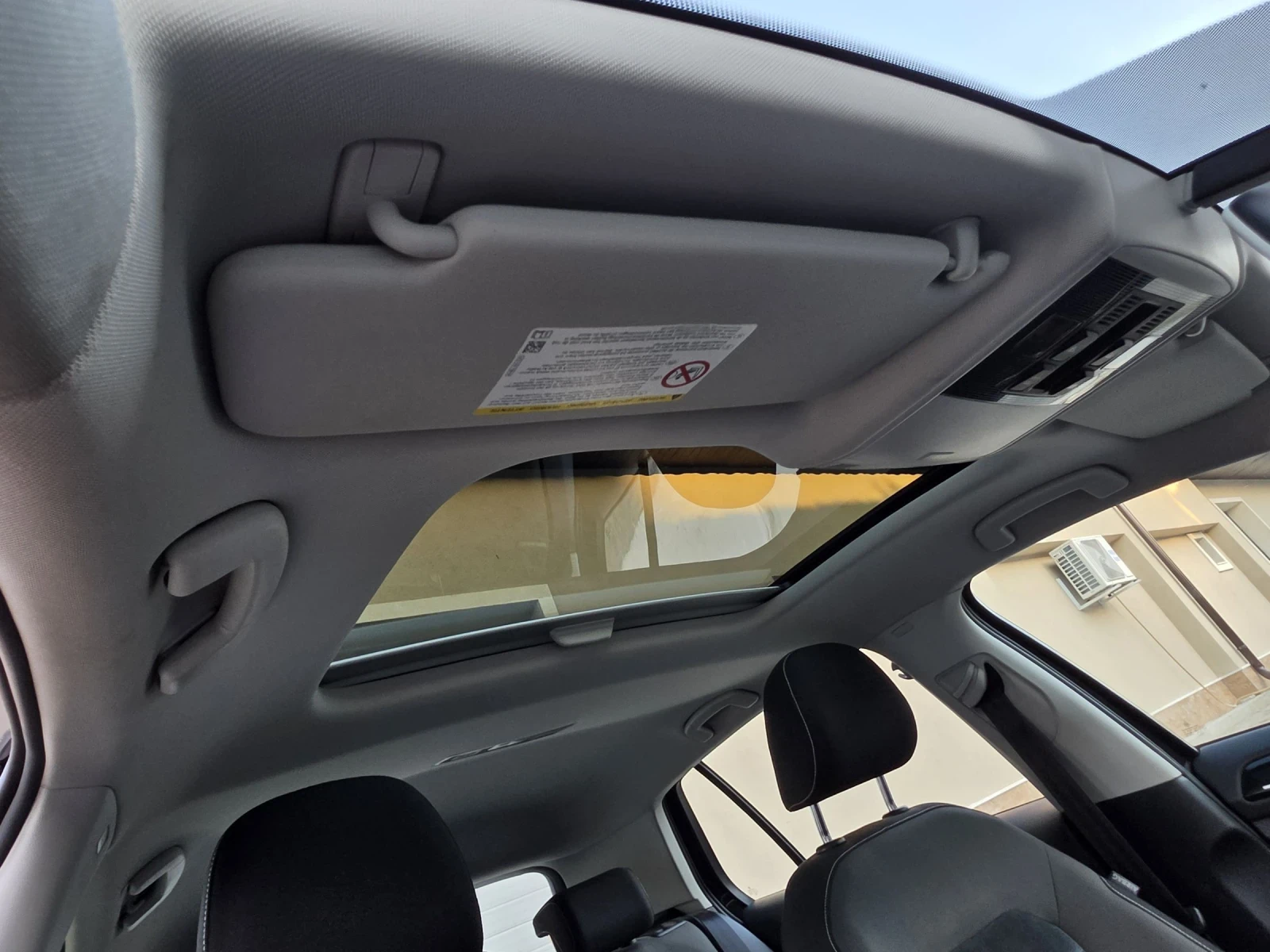 VW Golf 1.6 TDI FULL LED HIGHLINE, снимка 14 - Автомобили и джипове - 55093388
