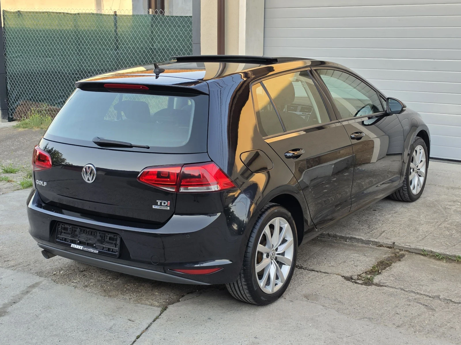 VW Golf 1.6 TDI FULL LED HIGHLINE, снимка 6 - Автомобили и джипове - 55093388