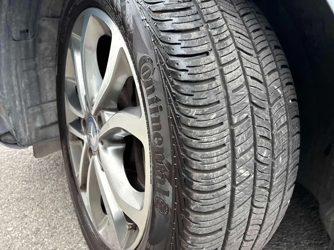 Mercedes-Benz C 300 * CARFAX * ОПЦИЯ ЗА ФИНАНСИРАНЕ, снимка 15 - Автомобили и джипове - 55232194