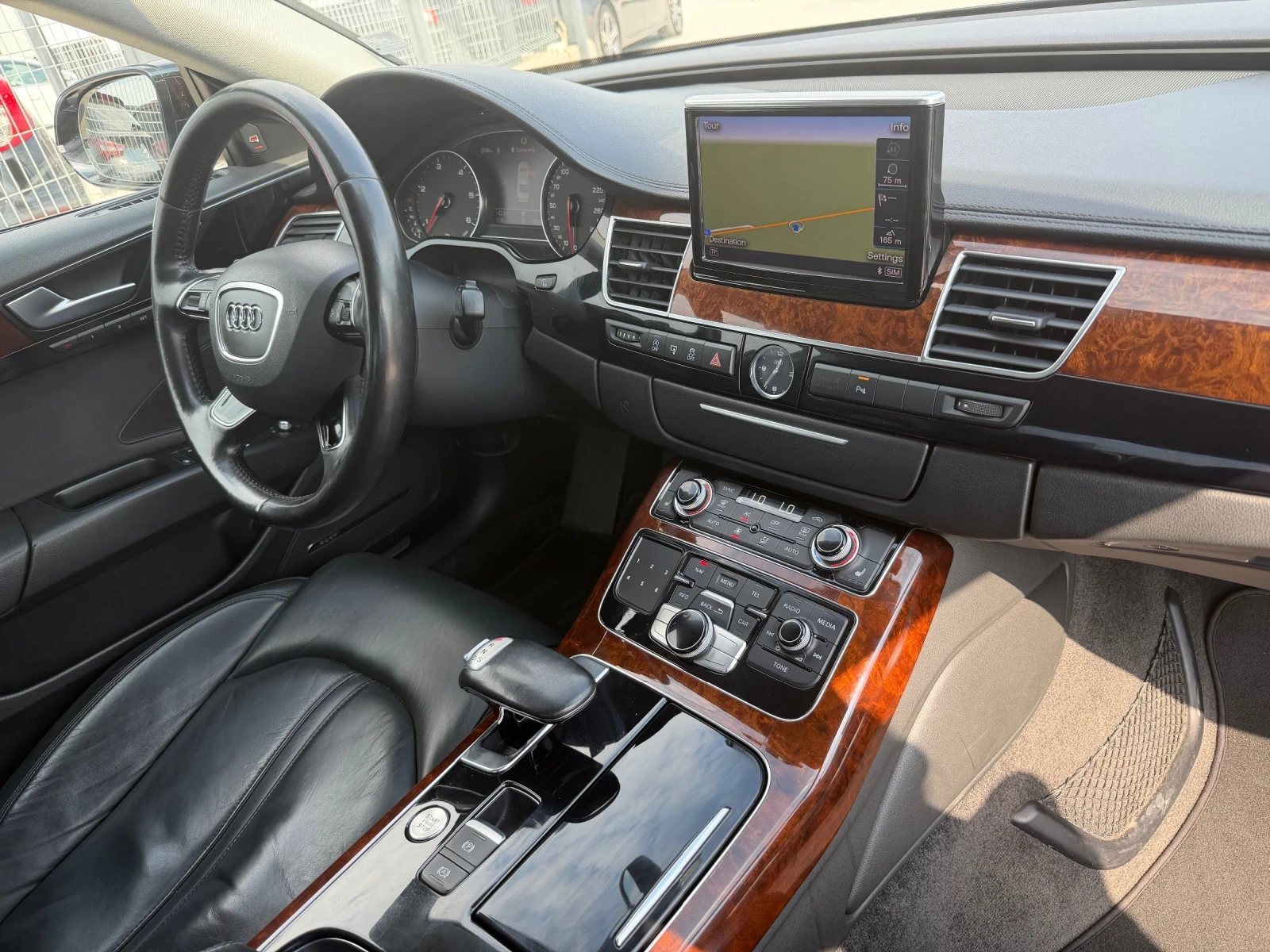 Audi A8 3.0TDI* 2013г* 217.000КМ* Сервизна История* , снимка 14 - Автомобили и джипове - 55658334